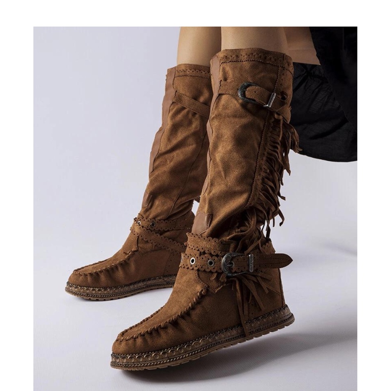 Ruskeat saappaat sisäkiilalla 1