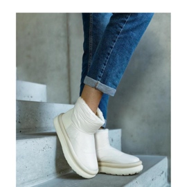 Beiget lämmintasoiset lumikengät 1