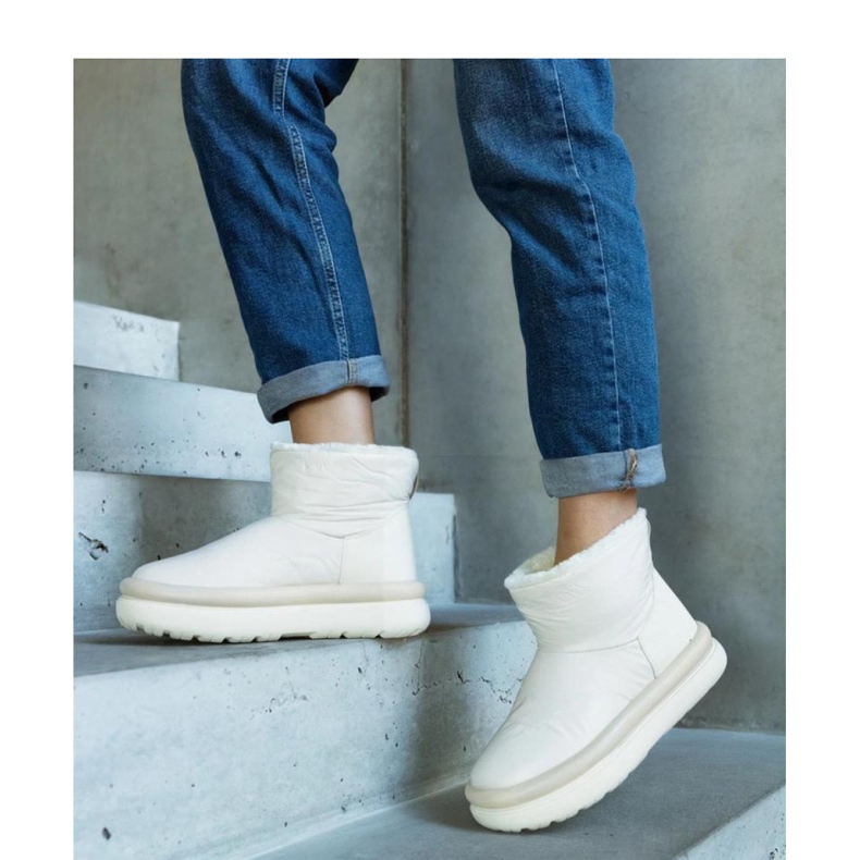 Beiget lämmintasoiset lumikengät 2