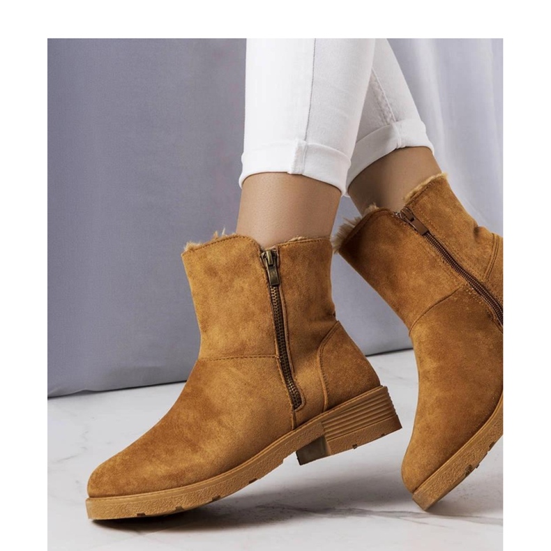 Ruskeat eristetyt saappaat 1