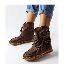 Ruskeat kiila saappaat 1