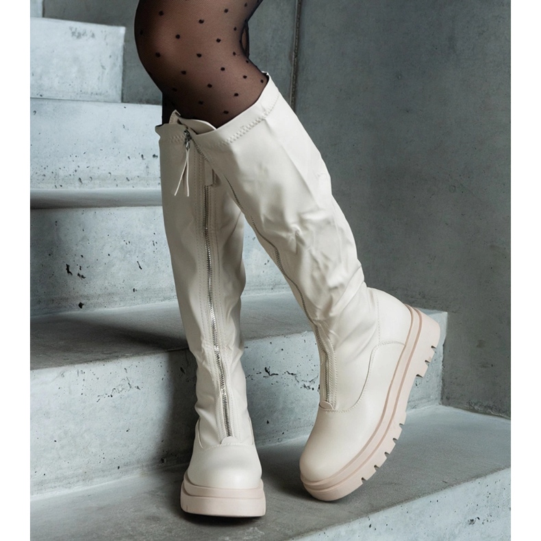 Beiget ekologiset nahkasaappaat, joissa vetoketjulla koristeltu litteä kantapää 2