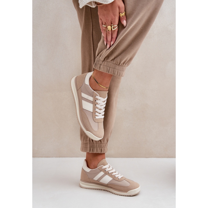 Urheilulenkkarit 8957 beige 1