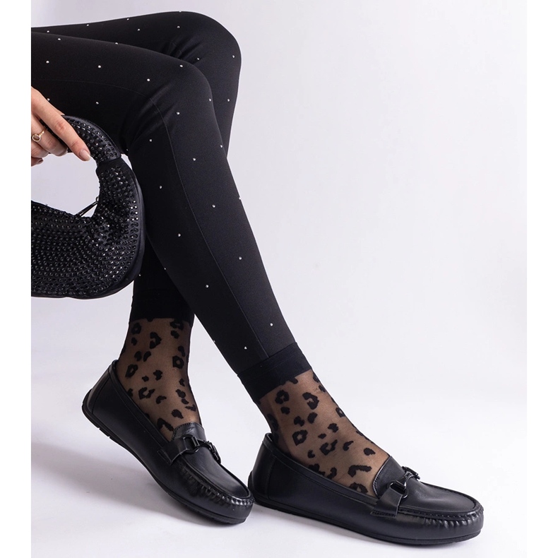 Mustat klassiset mokasiinit ekologisesta nahasta 2