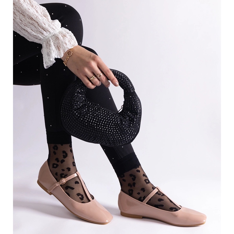 Beige patentoitu balettiasunto vyöllä 2