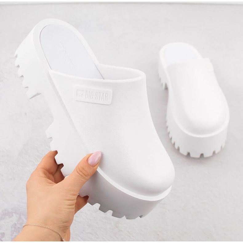 Tukkeutuu massiivisella pohjalla Big Star NN274015 White valkoinen 1