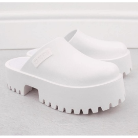 Tukkeutuu massiivisella pohjalla Big Star NN274015 White valkoinen 2