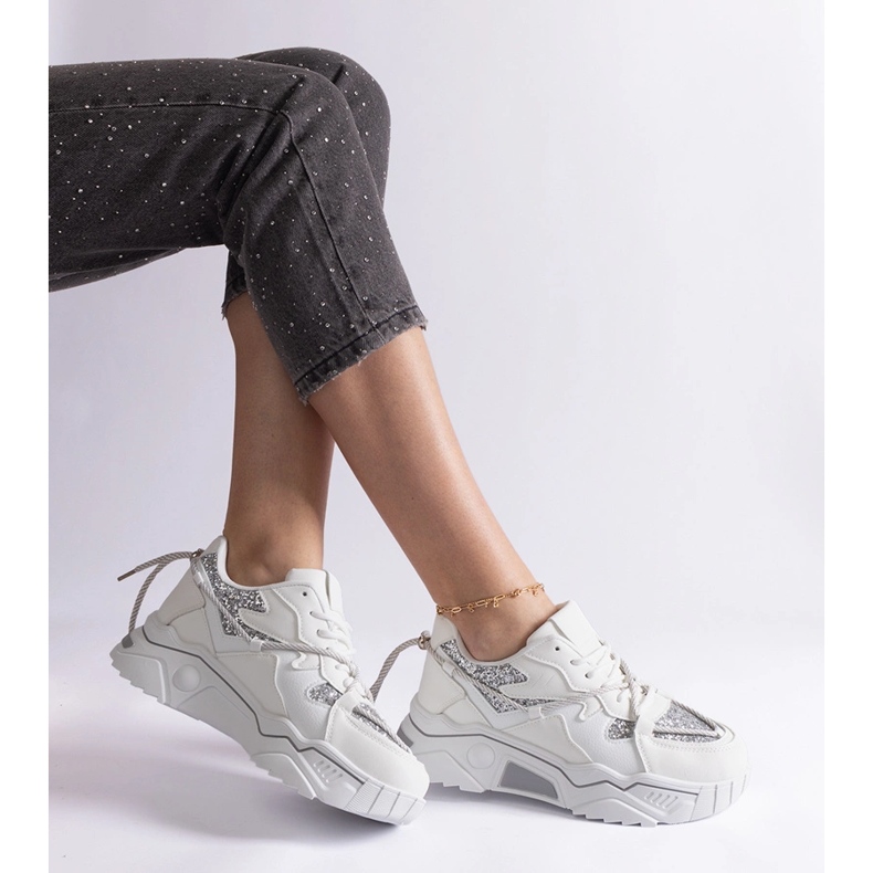 Valkoiset naisten tennarit glitterillä valkoinen 2
