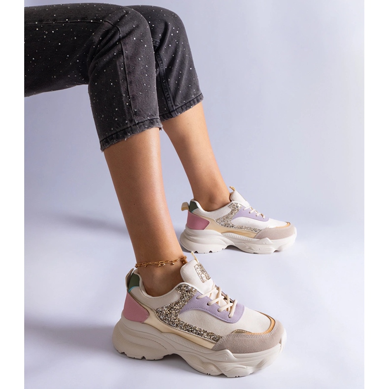 Moniväriset lenkkarit, joissa on kimaltelevat insertit beige 1