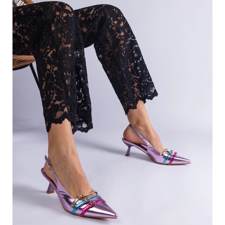 Purppuranpunaiset ankkakorkokengät avoimella kantapäällä violetti 1