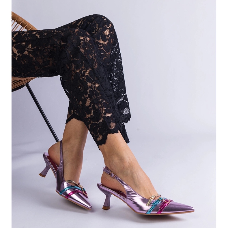 Purppuranpunaiset ankkakorkokengät avoimella kantapäällä violetti 2