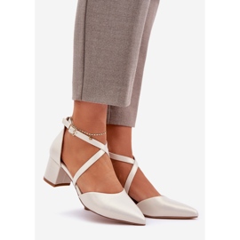 Pumput ekologisessa nahkapäässä Sergio Leone Pearl beige 1