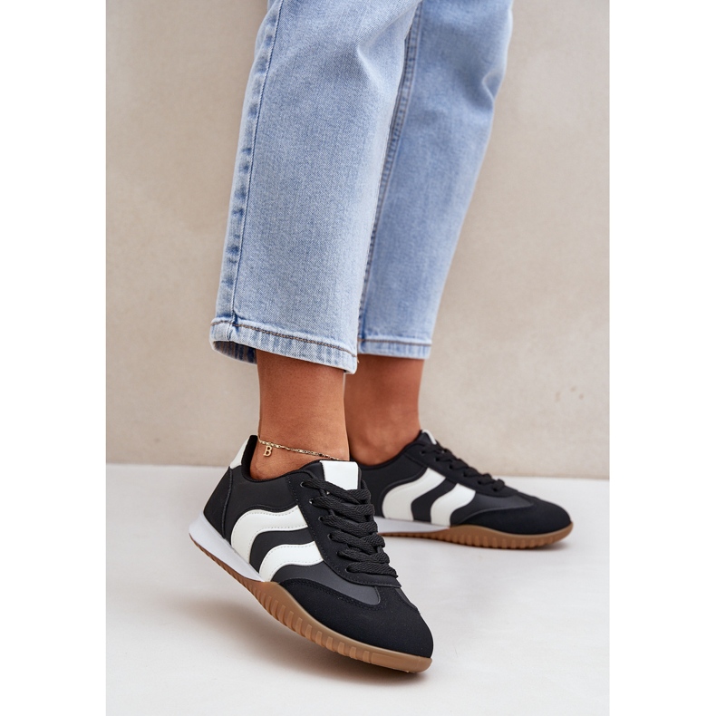 Klassiset naisten lenkkarit, joissa on ekologinen nahkainen nahka musta 2