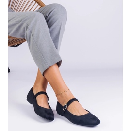 Mustat balleriinit vyöllä ja neliömäisellä nenällä 2