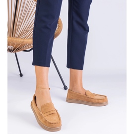 Ruskeat naisten leipät Ekozamszista 1