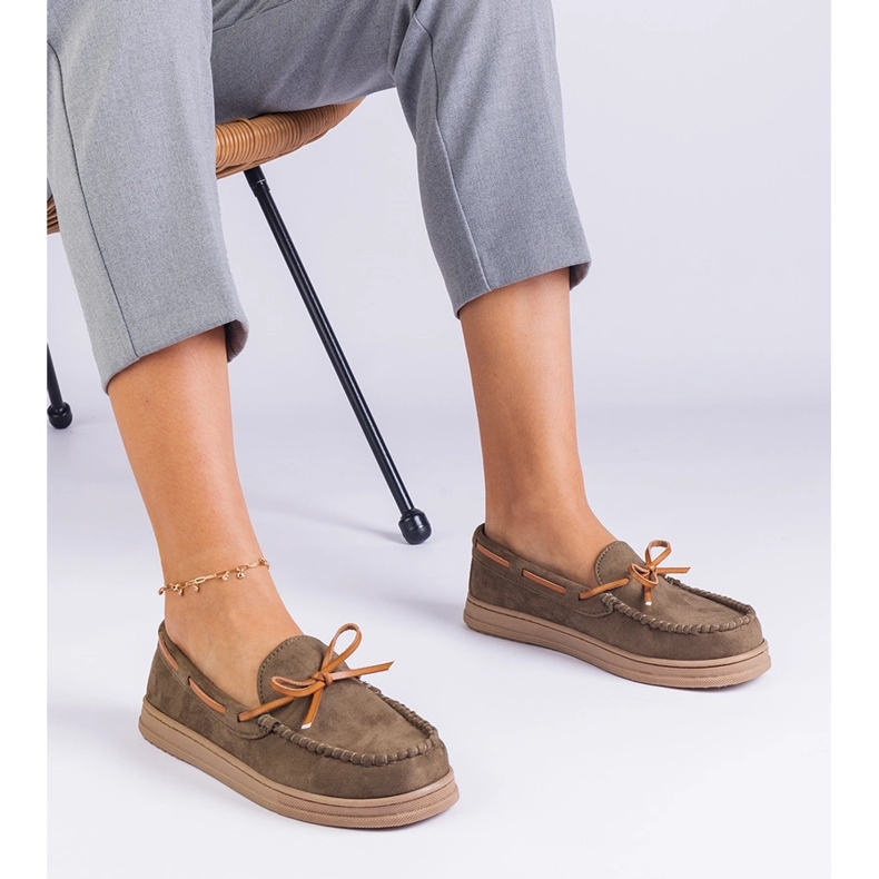 Vihreät naisten leipomot Ekozamszista keulalla 2