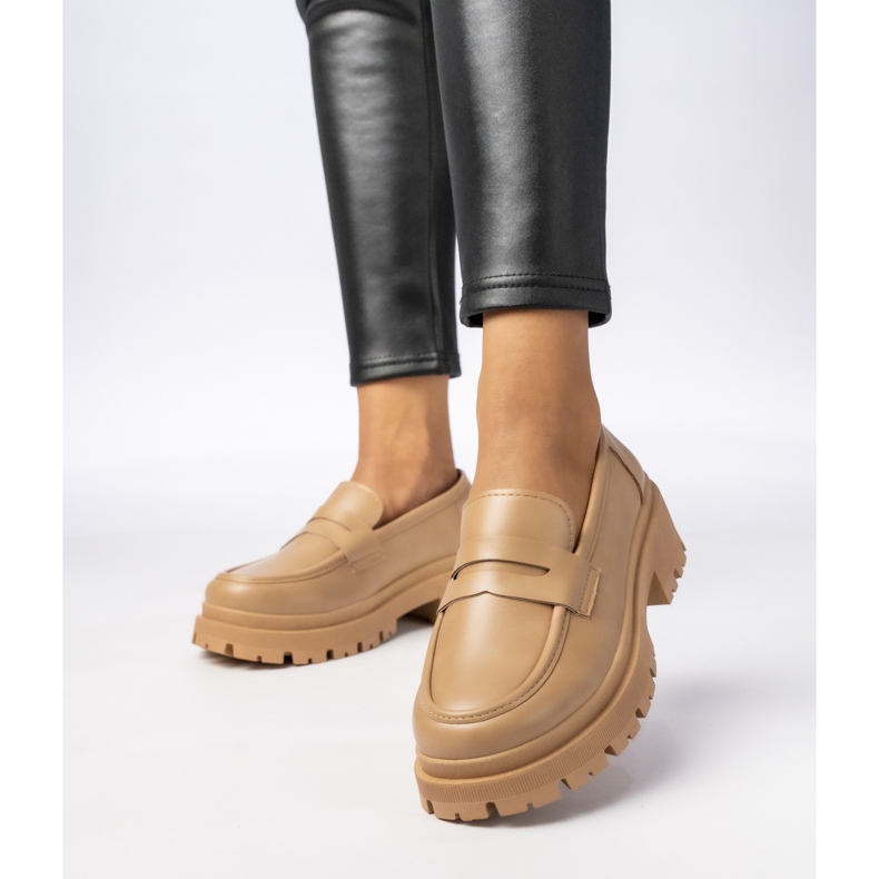 Naisten tummat beige -leivän 1