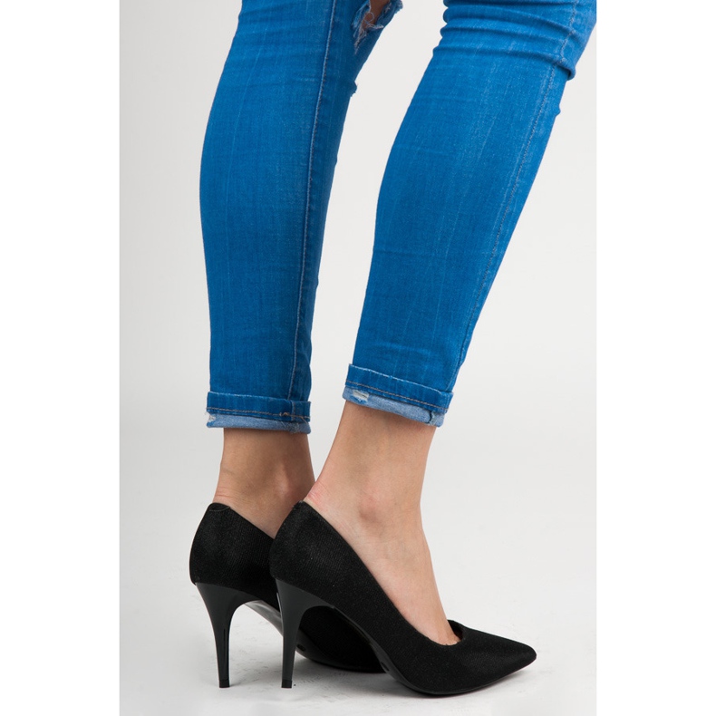 VINCEZA nastat musta 2