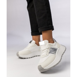 Naisten urheilun lenkkarit valkoiset metalliset insertit valkoinen 1