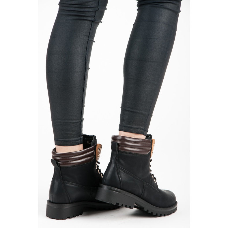 Super Mode Mustia työntekijöitä musta 1