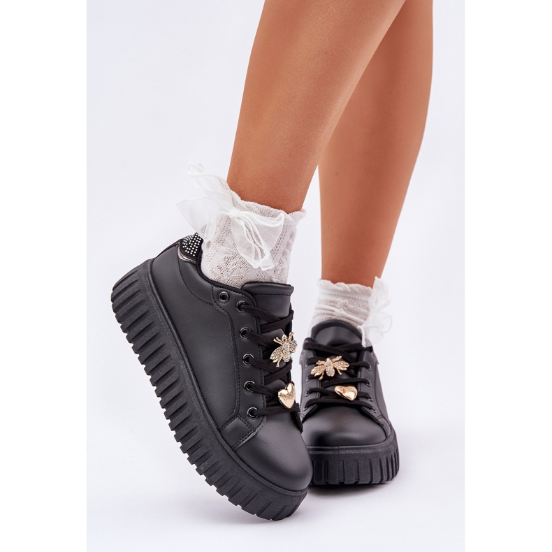 Naisten lenkkarit mustalla nastalla 2