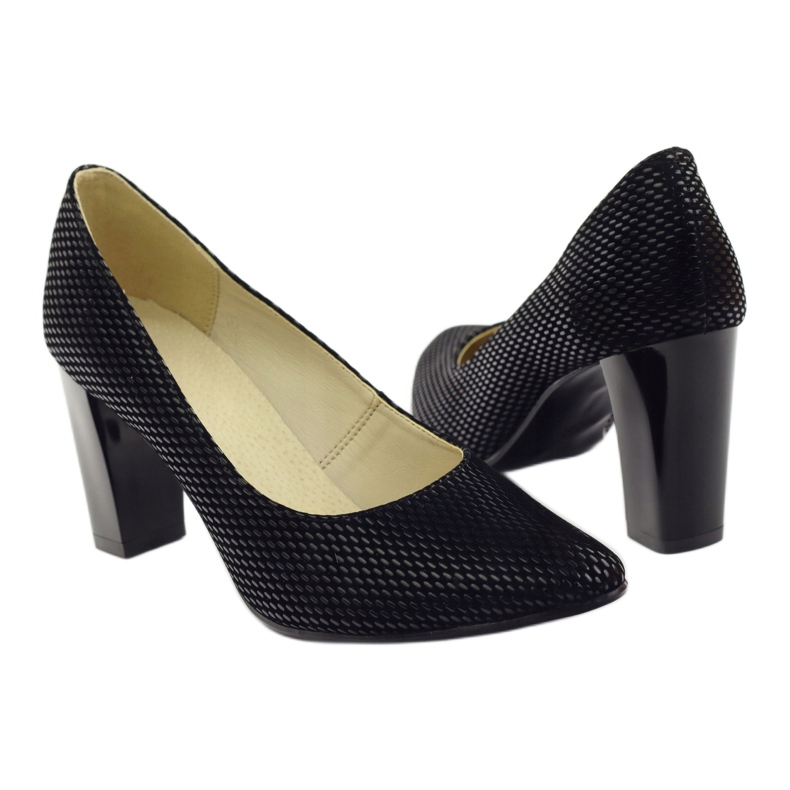 Mustat pumput tangossa 138 3