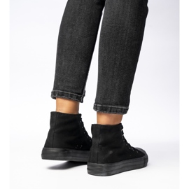 Klassiset mustat naisten lenkkarit 2