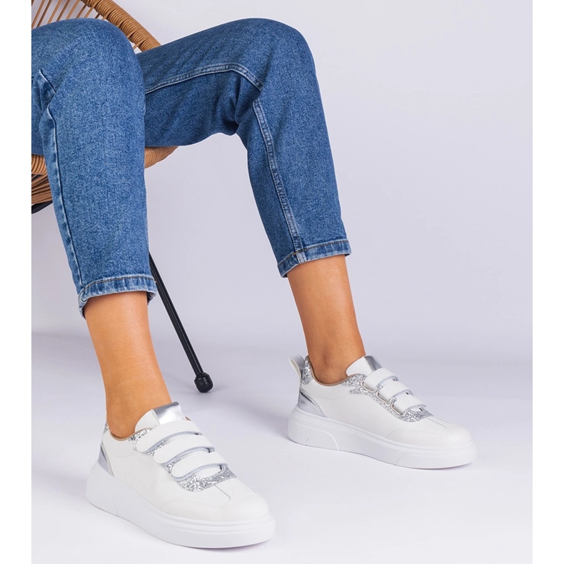 Naisten valkoiset ja hopea -lenkkarit tarranauhaan koristeltu kimaltelussa valkoinen 1