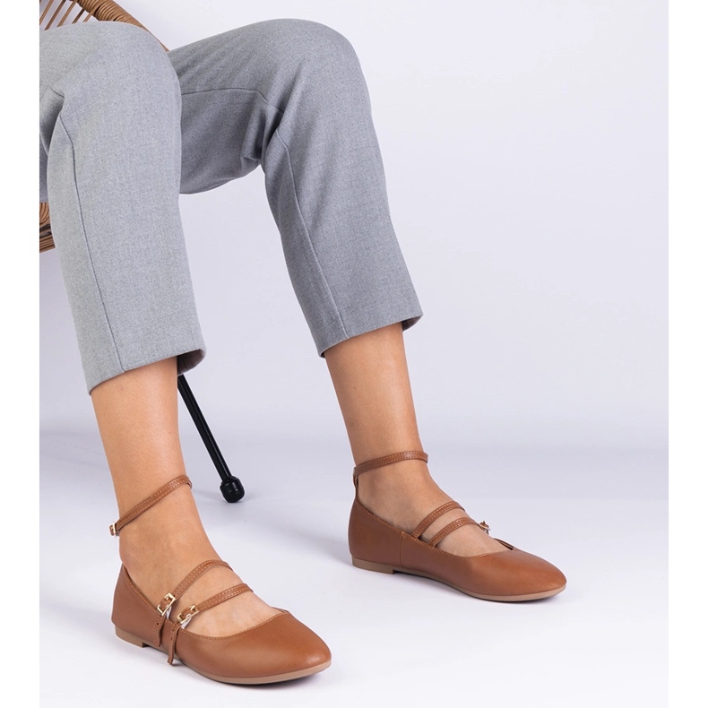 Brown Ballerinas, joka on valmistettu ekologisesta. ruskea 1