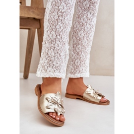 Tossut, joissa on koristelu luonnonahka zazoo 3667 zlotys kultainen 2