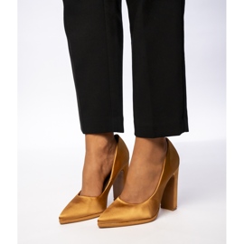 Naisten lavana -kamelin pumput 1