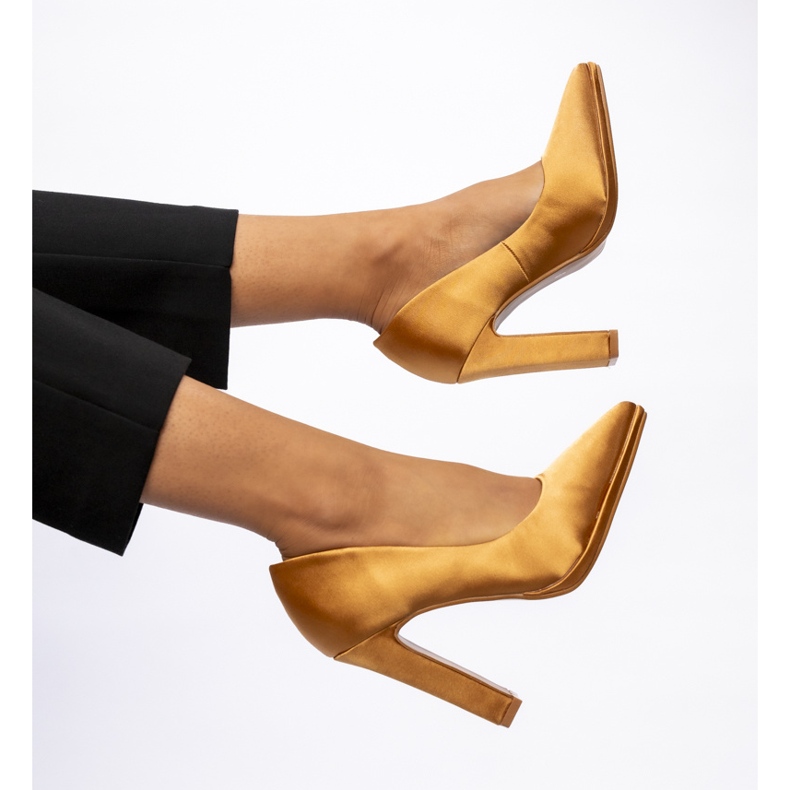 Naisten lavana -kamelin pumput 2