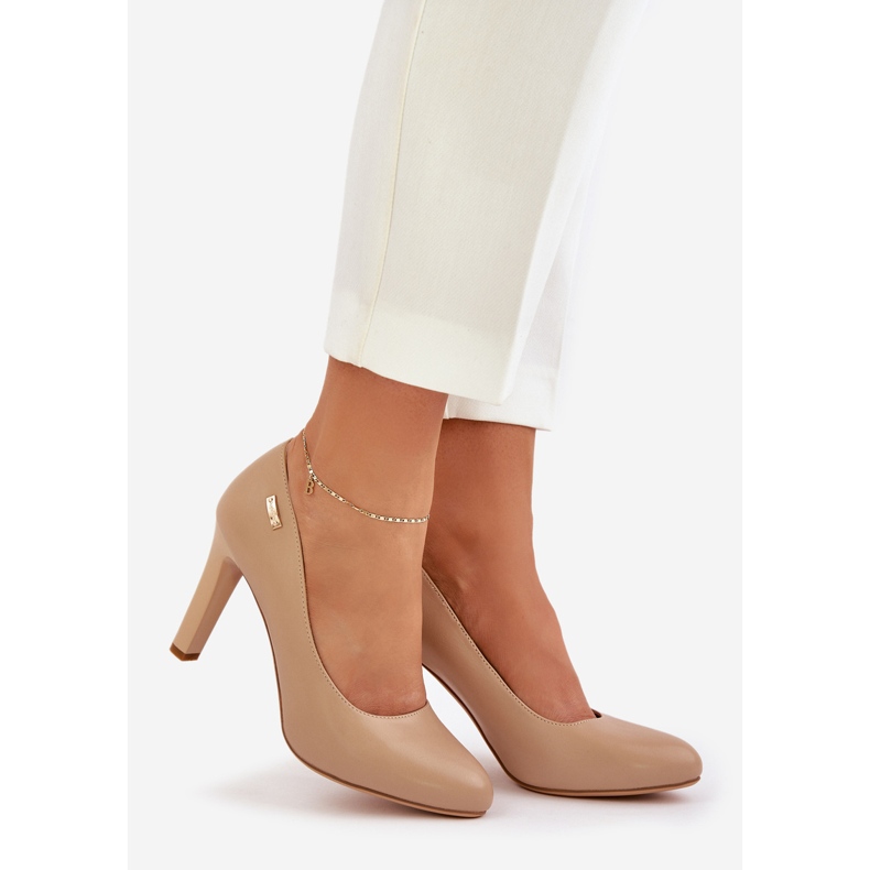 Naisten pumput Sergio Leone Coffe Campbell Postissa ruskea 1