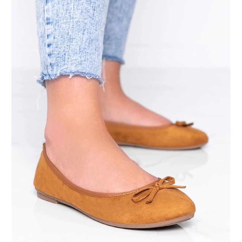 D/GMR Ruskeat ballerinat, joissa on jousi Angelina 1