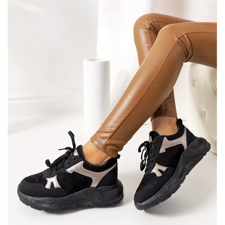 D/GMR Mustat tennarit kultaisilla Davis-koristeilla kultainen 2