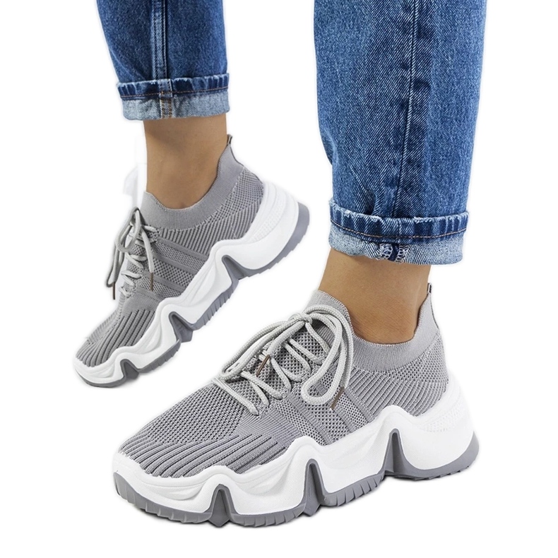 D/GMR Thornberin harmaat urheilulenkkarit 1