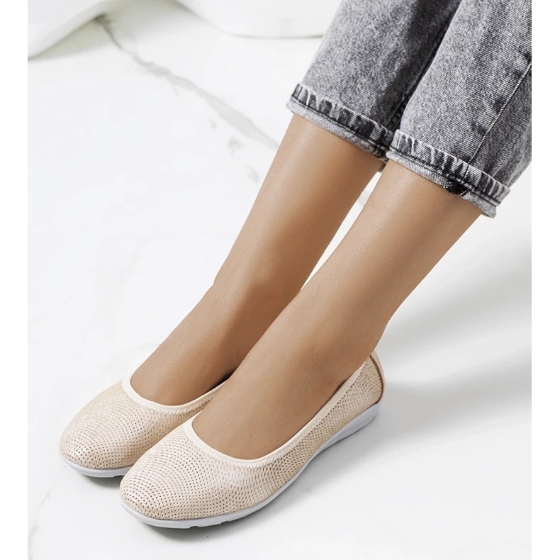 D/GMR Beiget nahkaiset Elmas ballerinat 1