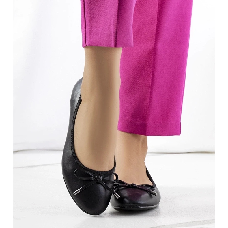 D/GMR Bitsi mustat balerinat 1