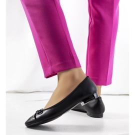 D/GMR Bitsi mustat balerinat 2