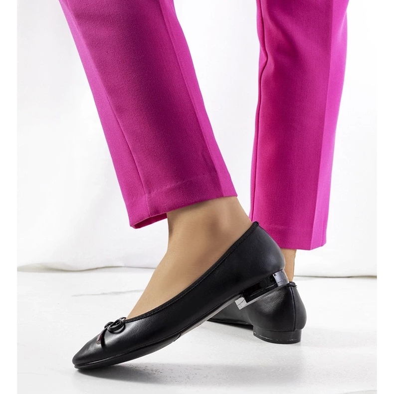 D/GMR Bitsi mustat balerinat 2