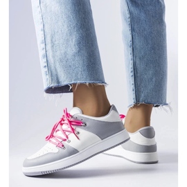 D/GMR Shari valkoiset retrolenkkarit valkoinen 2