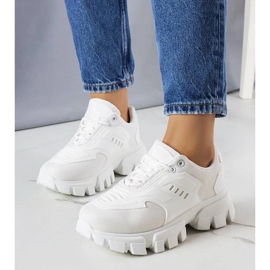 D/GMR Valkoiset lenkkarit massiivisessa Inez-pohjassa valkoinen 1