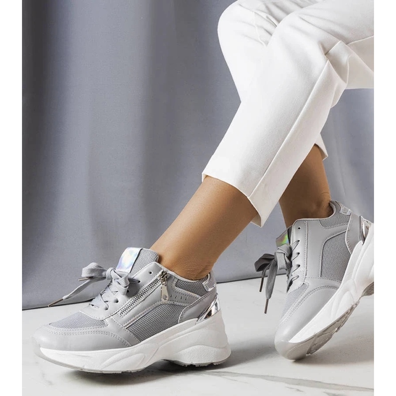 D/GMR Staceyn harmaat kiilalenkkarit 2