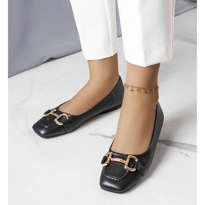 D/GMR Iriksen mustat balerinat kultakoristeilla 2