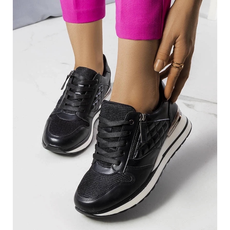 D/GMR Gouletin mustat tennarit 1