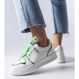 D/GMR Valkoiset lenkkarit, jotka on sidottu Pryor-nauhalla valkoinen 2