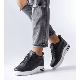 D/GMR Bonevil mustat glitterlenkkarit 1