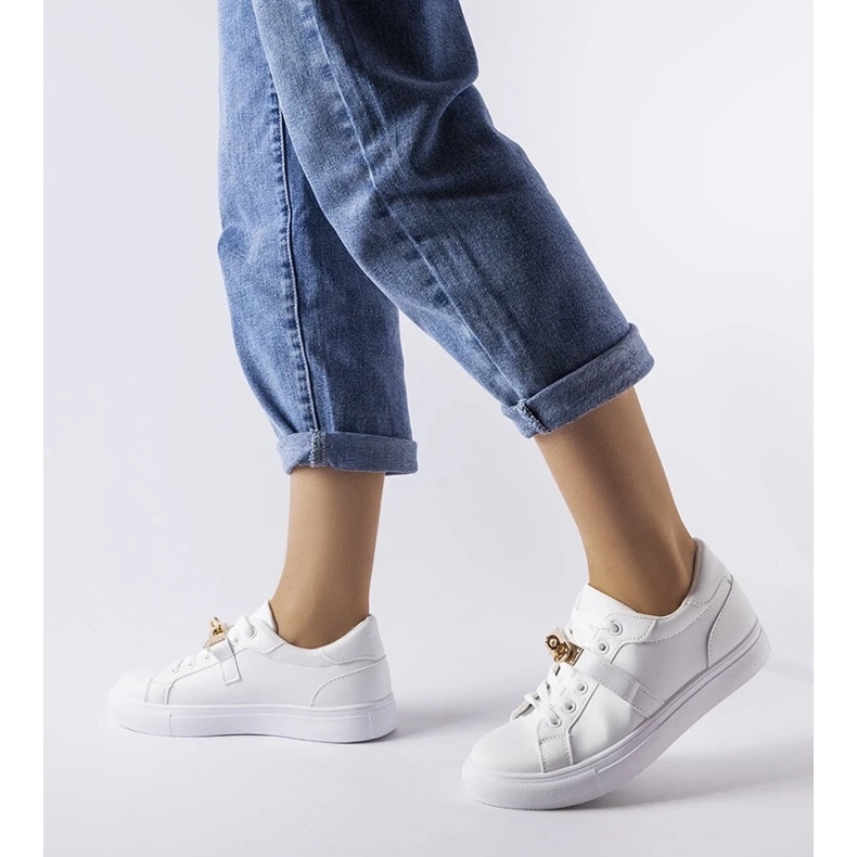 D/GMR Valkoiset lenkkarit, joissa on kultainen aksentti Letteria valkoinen 1