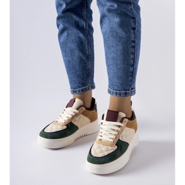 D/GMR Beiget ja vihreät lenkkarit Celso-alustalla 2