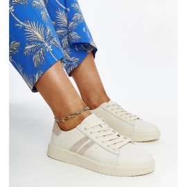 D/GMR Camilla beigenväriset nahkaiset lenkkarit 1